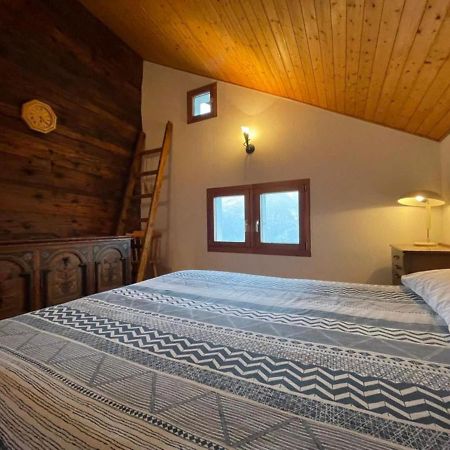 Santorini By Quokka 360 - Blue Curtains In The Alps Apartamento Anzonico Exterior foto
