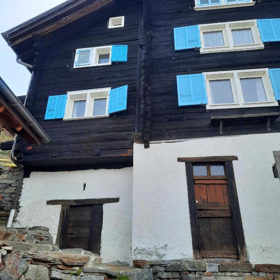 Santorini By Quokka 360 - Blue Curtains In The Alps Apartamento Anzonico Exterior foto