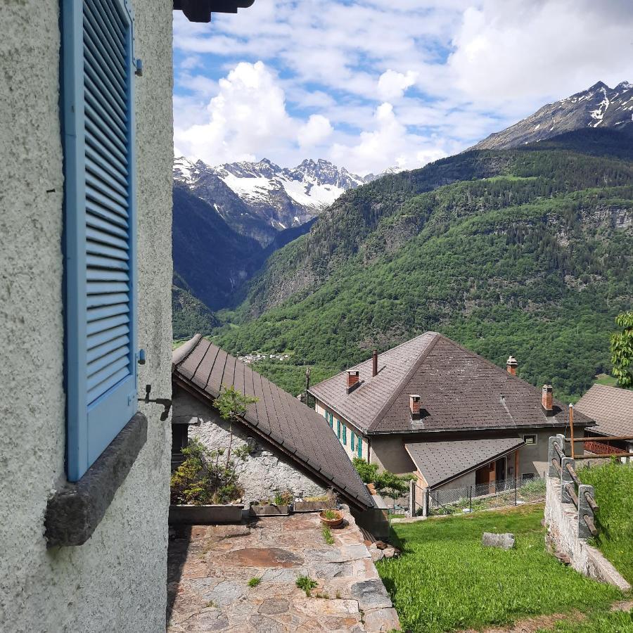 Santorini By Quokka 360 - Blue Curtains In The Alps Apartamento Anzonico Exterior foto